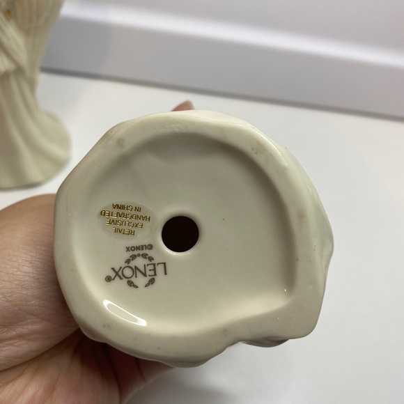 2 Christmas Lenox Holiday Angels Playing the Violin  Figure / Figurine ~ 6” - Picture 9 of 9